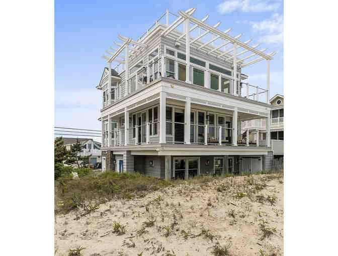 June 14 - June 21 (2025) Long Beach Island NJ oceanfront home, fits 12