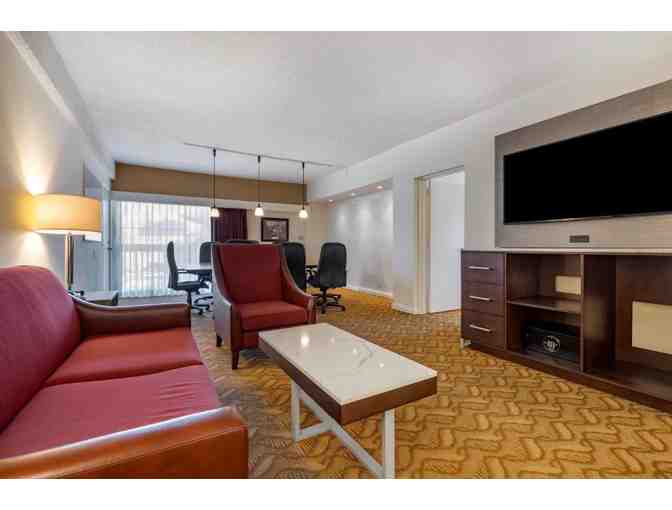 CA - Thousand Oaks - Best Western Plus - 1 Night Get Away