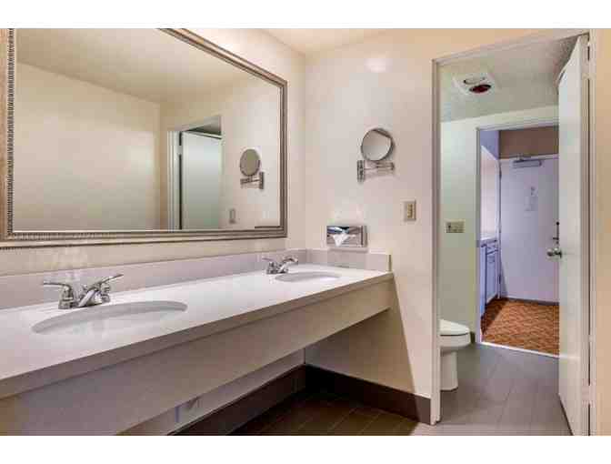 CA - Thousand Oaks - Best Western Plus - 1 Night Get Away