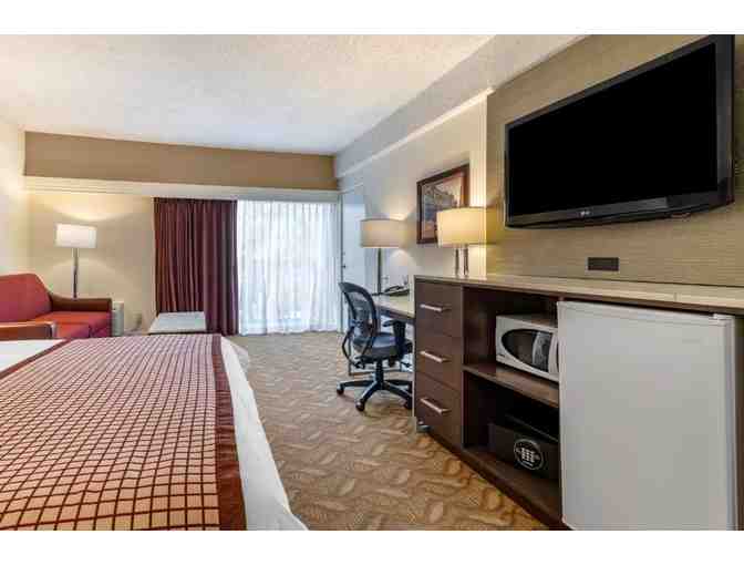 CA - Thousand Oaks - Best Western Plus - 2 Night Get Away