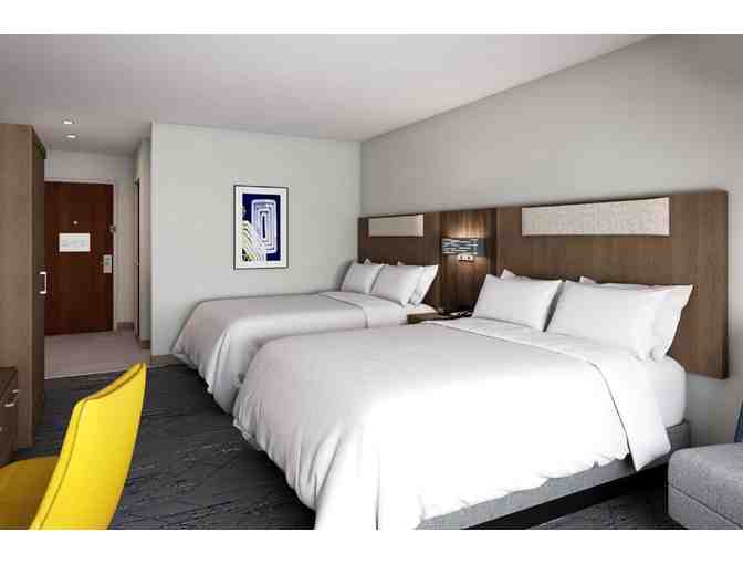 CA - Hollister - Holiday Inn Express - One Night Getaway
