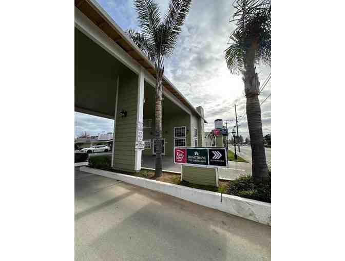 CA - Yuba City - HomeTowne Studios - Two Night Stay