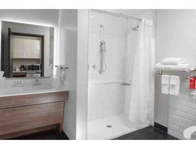 TX - Dallas - Fairfield Inn & Suites Dallas Downtown - One Night Stay