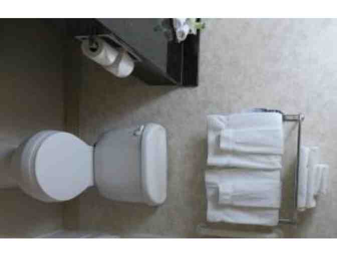 MI - Niles - Holiday Inn Express - One Night Stay