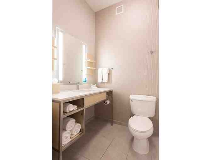 CA - Calabasas - Hilton Garden Inn - One Night Getaway