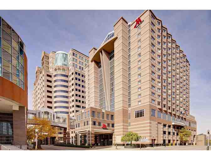 2 Night Stay at Marriott Cincinnati River Center - Photo 1