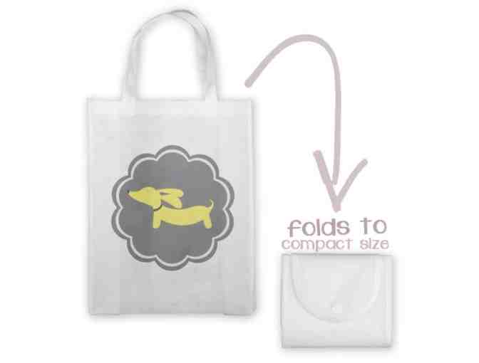 Dachshund Baby Gift Set: Blanket, Paci & Tote - Photo 3