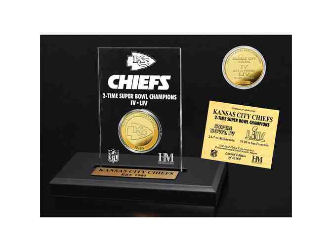 Kansas City Chiefs Highland Mint 2-Time Super Bowl Champions Gold Coin Acrylic Desk Top Di