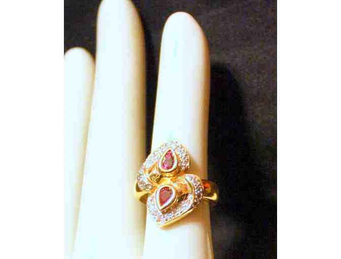 1 BEAUTIFUL RUBY DIAMOND RING!