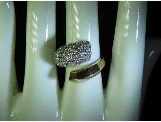 # 33:  Couture Diamond Ring in 14kt Gold!