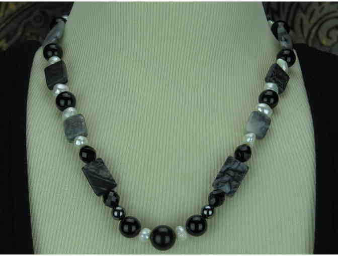 TUXEDO JUNCTION:#98 by BeJeweled: 1/KIND, HANDCRAFTED NECKLACE w/Semi Precious Gems!