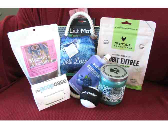 Humboldt Pet Supply Dog Goody Basket with a $30 Gift Certificate - Photo 1