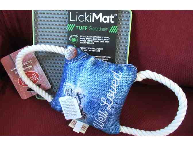 Humboldt Pet Supply Dog Goody Basket with a $30 Gift Certificate - Photo 4