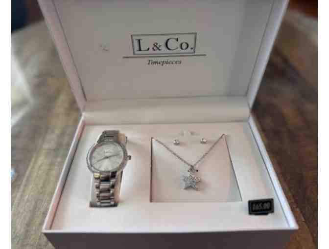 Twinning with My Bestie