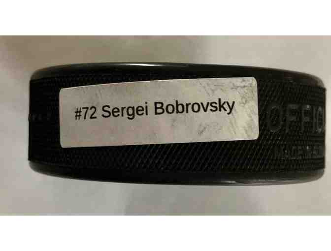 Florida Panthers - authentic autographed hockey puck - Sergei Bobrovsky