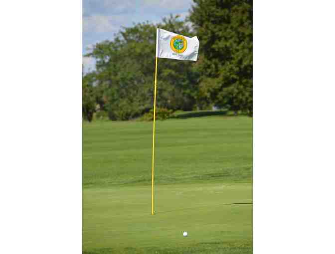 Montaup Country Club Green Fees for Four - Photo 2