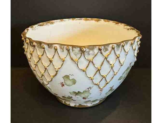 KT&K Lotus Ware Bowl Trimmed in Gold Lace