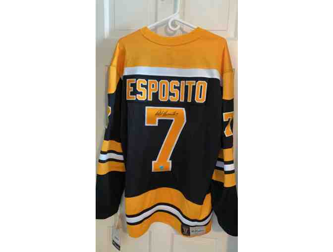 AUTOGRAPHED PHIL ESPOSITO #7 BLACK HOCKEY JERSEY SIZE LARGE AUTHENTICATED
