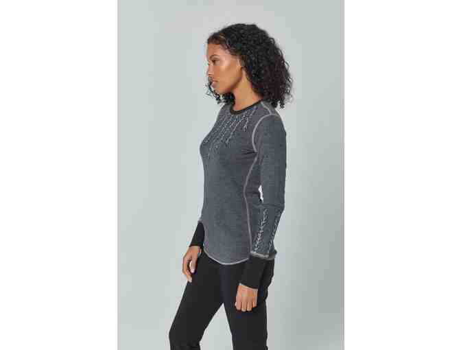 ALP N ROCK LANA WOMEN'S MEDIUM CREW SHIRT IN HEATHER BLACK, SEQUIN DETAIL - Photo 3