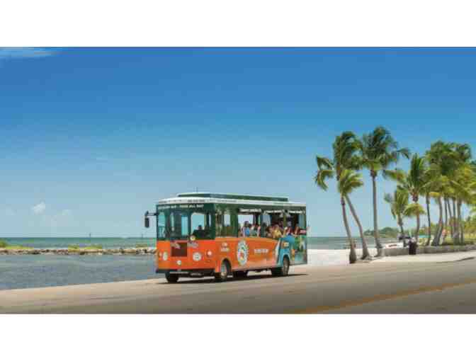 2 VIP Passes to Old Town Trolley Tours - valid in 8 cities!