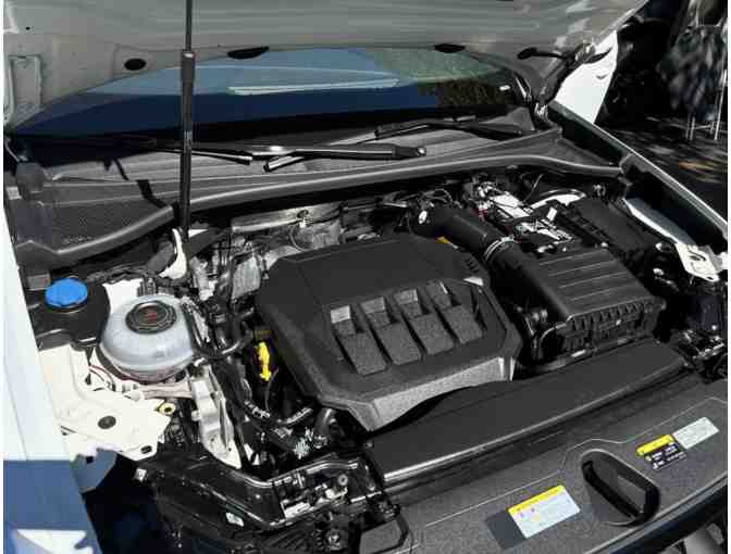 Full Interior and Exterior Car Detail AT YOUR HOME