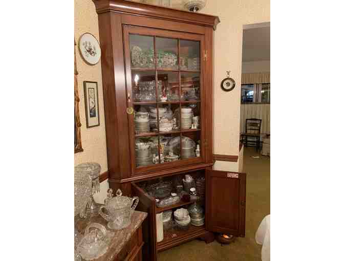 Furniture, Vintage (1960) - Henkel Harris, Corner Cabinet (Original Receipts)