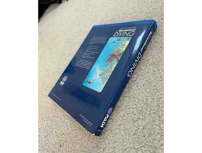 SCUBA: BOOK 'Encyclopedia of Recreational Diving' (New)