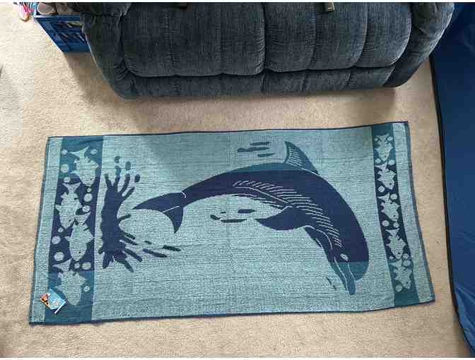 TOWEL Dolphin (Reversible, Oversized, 72 x 36)