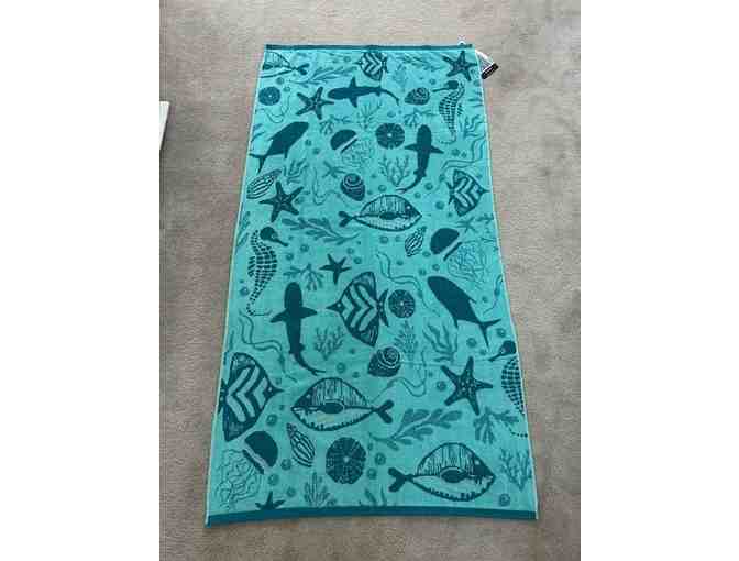 1 SHARK Towel (Luxury Oversized, Big 72'x36')