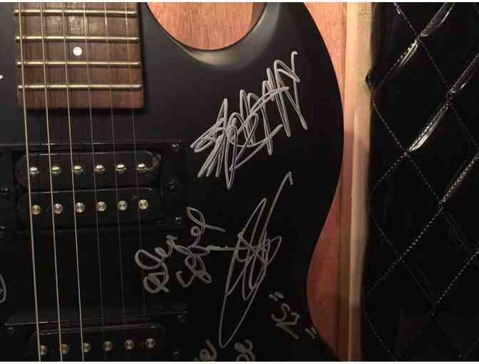 Signed &amp; Customized Jackson 6 String Electric Guitar - Photo 6