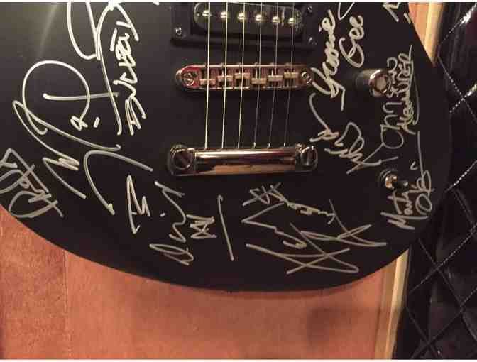 Signed &amp; Customized Jackson 6 String Electric Guitar - Photo 14