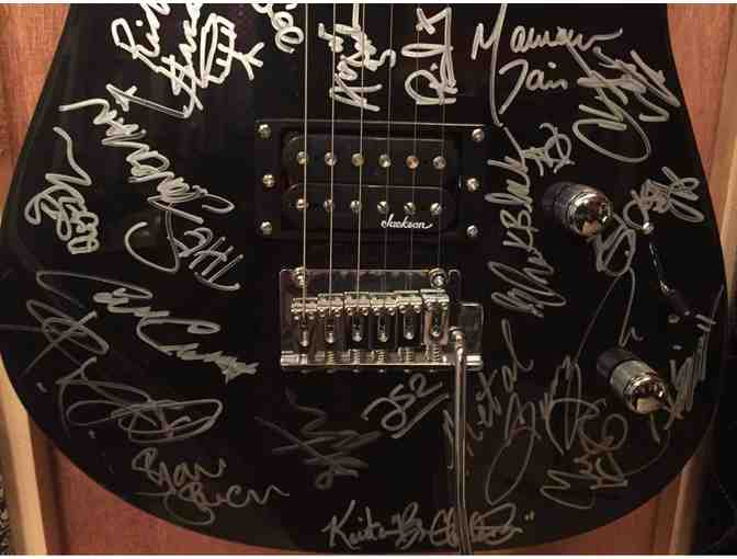 Signed &amp; Customized Jackson 6 String Electric Guitar - Photo 15