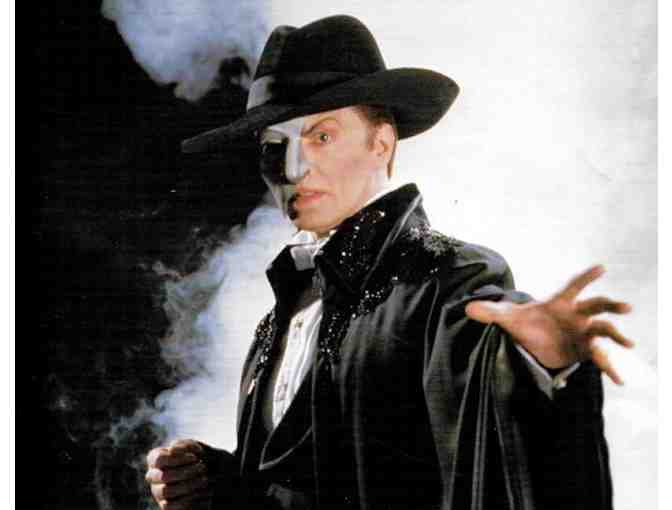 Ciaran Sheehan, Phantom of the Opera, Sings Live in Your Home! - Photo 1