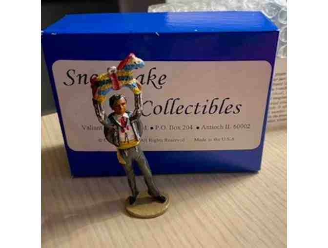 Set of 5 Snowflake Collectibles