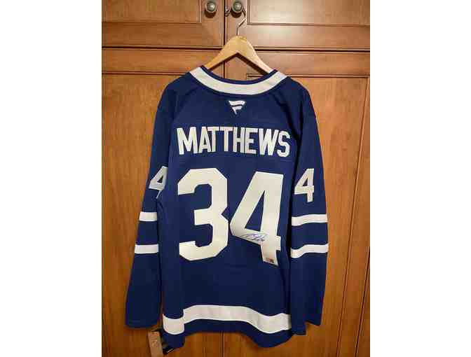 Auston Matthews Signed Jersey - Authentic