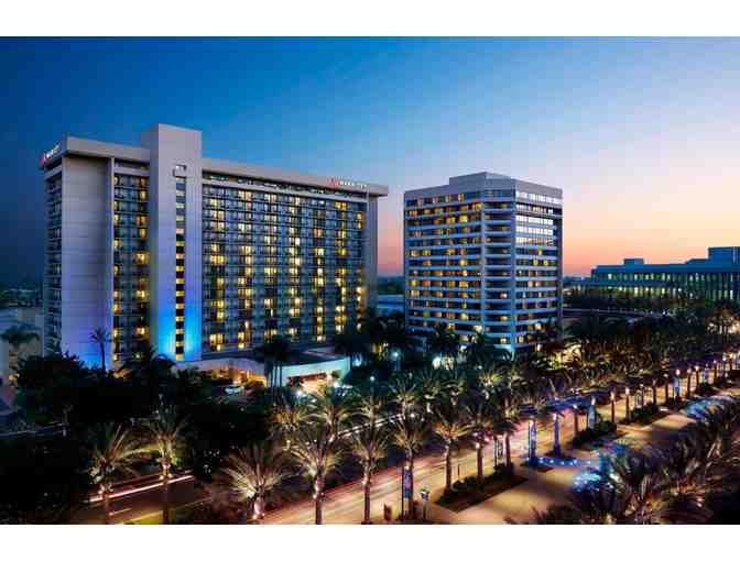 2 nights' stay with valet parking at Anaheim Marriott Hotel - Photo 1