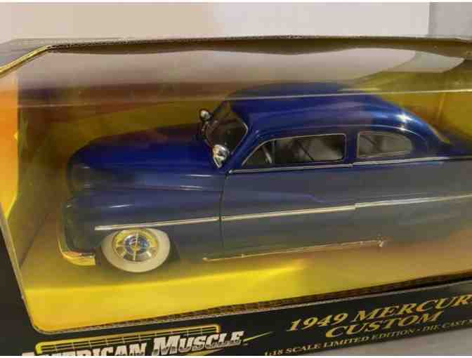 ERTL brand 1949 Mercury scale 1/18 blue model car