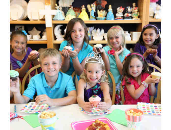 Color Me Mine: Free experience for 2 gift cards to paint a mugs - Photo 2