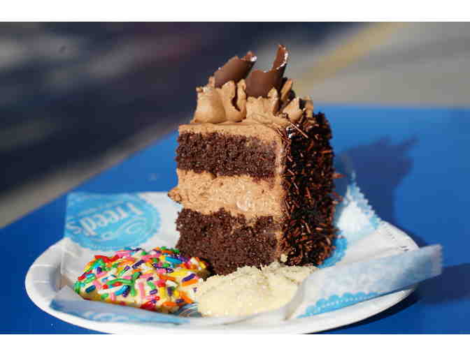 Arts District or Downtown Delights Foodie Tour for 2 ppl by Taste Buzz Food Tours!