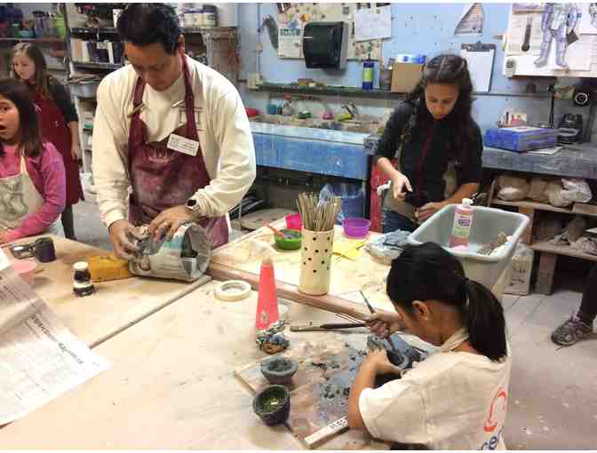 2 Hour Private Ceramics Class with Master Artist Willie Tabata for 4 People