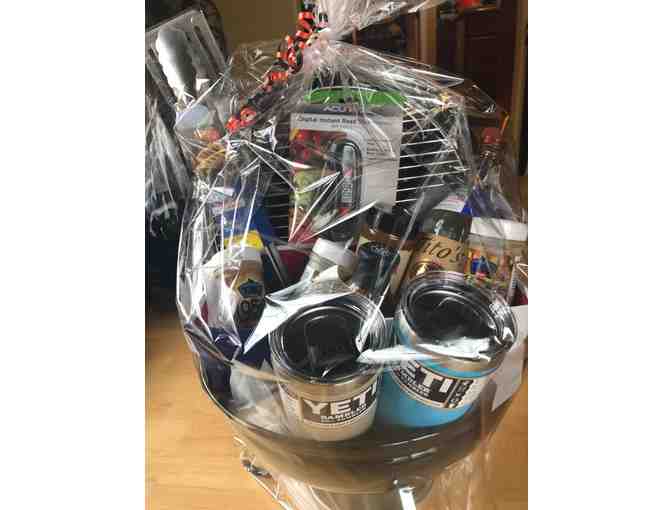 Texas  Basket; Grill, BBQ tools, meat thermometer, BBQ Sauce , Seasoning, Dry Rub, Tumbler