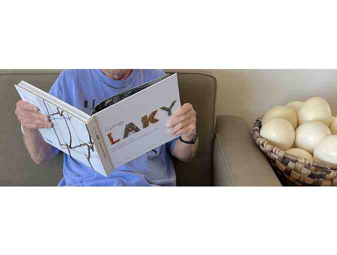 COFFEE & CONVERSATION FOR 2 PEOPLE WITH GYONGY LAKY + SIGNED BOOK - Photo 2
