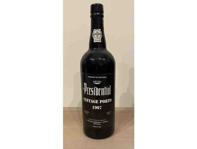 2 bottles of C. Da Silva Presidential Vintage Porto, 1 from 1994 and 1 from 1997
