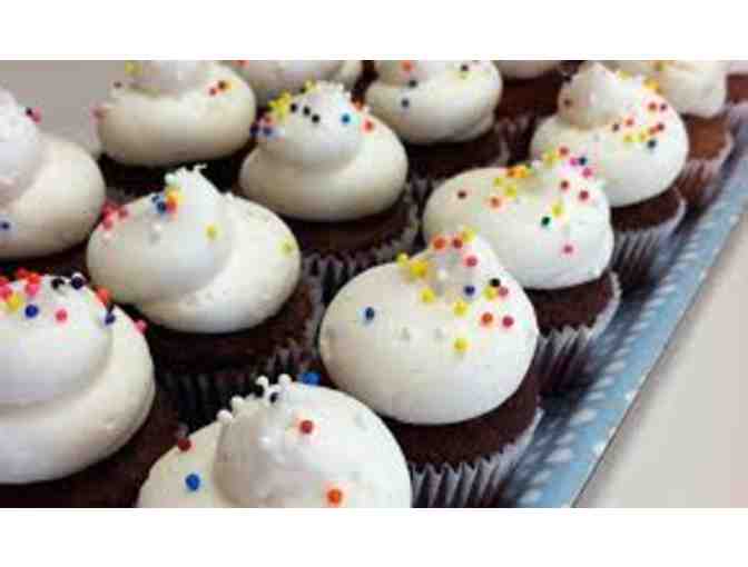 Sensitive Sweets - 24 Mini Cupcakes