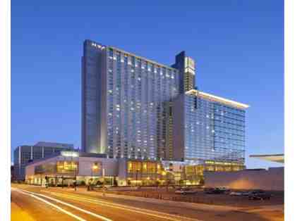 Denver Hyatt Regency @ CO Convention Center 2 Night Stay With Breakfast For 2