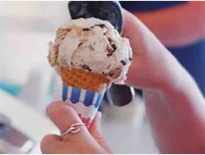 Dining Out On-Cape ~ Ice Cream Treats in Eastham! $25 Gift Card / B