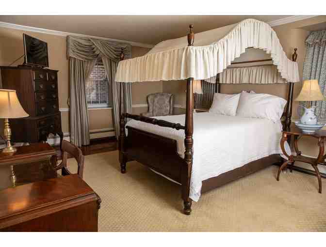 Enchanted Evening at Plumsteadville Inn