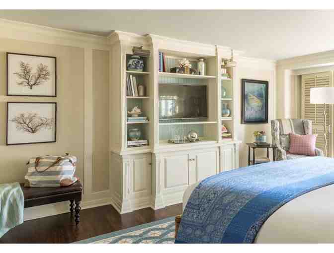 One Night's Stay in a Deluxe King Room for Two - Luxury Hotel - SHUTTERS ON THE BEACH - Photo 3