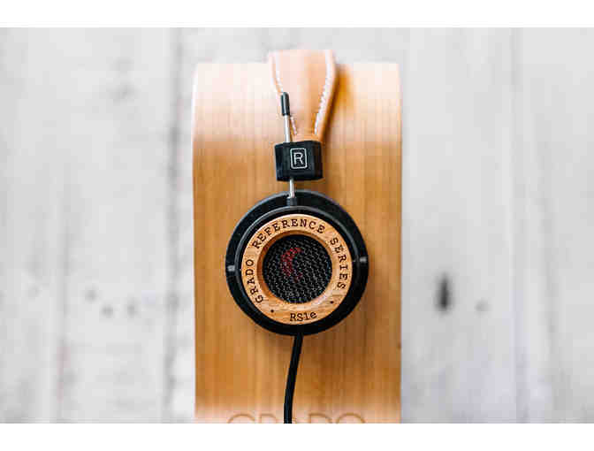 A Pair of Grado RS1e Mahogany Headphones