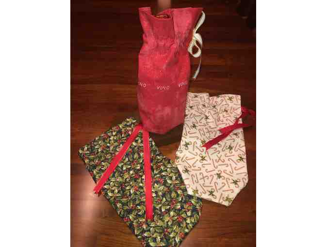 3 Wine Bags with Ribbons - Photo 1